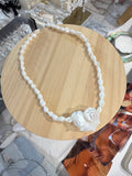 Natural Shell Necklace With One Silence Shell The Clasp Is Adjustable In Length Naive