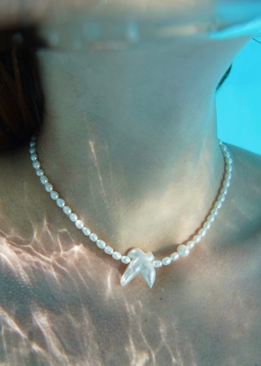 Bird Choker Pearl Naked
